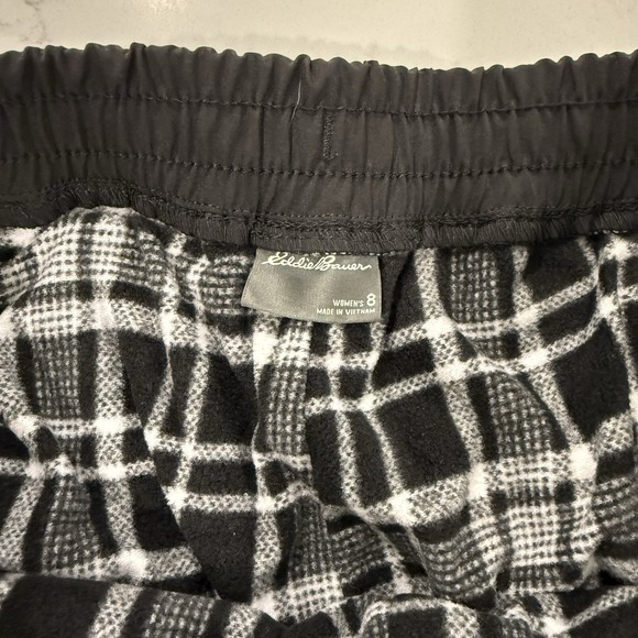 Eddie Bauer Women's Sz 8 Black Drawstring Fleece Lined Hiking Pant Zip Pockets - Picture 8 of 10